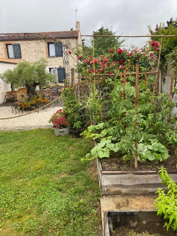 Celine Et Olivier Bed & Breakfast Pornic Exterior photo
