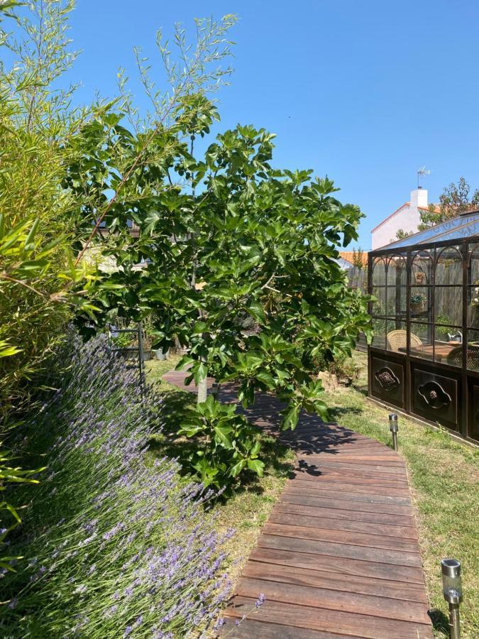 Celine Et Olivier Bed & Breakfast Pornic Exterior photo